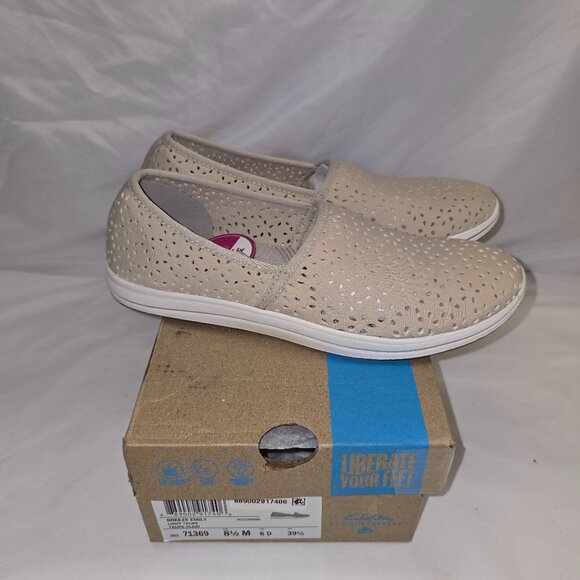 Clarks Breeze Emily in Light Taupe, Women's Size 8.5M, NIB - Picture 1 of 8